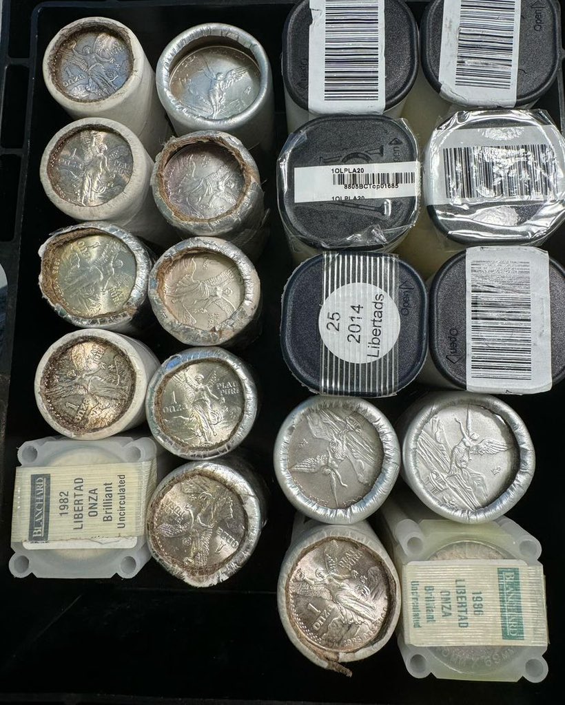 Love my Mexican Libertads
$700 per roll
Bin or dm to claim ! #mexicansilver #silverstacker #onza 
#silver #silverjewelry #silverforsale #coin #usasilver #europeansilver #coinforeveryone #coinbase #coincollecting #coinforsale #californiasilver #bara