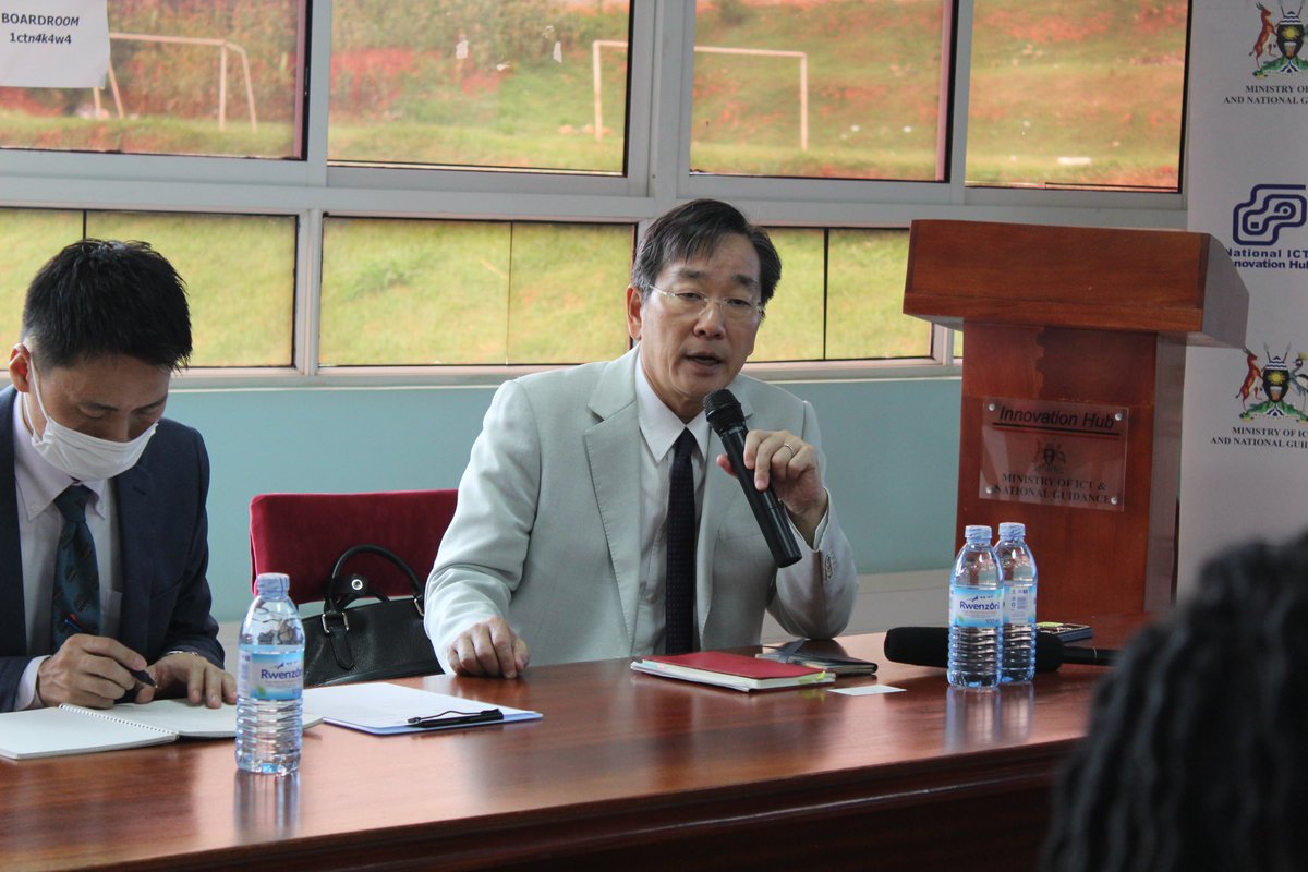 Earlier: PS, Dr. @azawedde hosted the new Japanese Ambassador to Uganda, His Excellency Sasayama Takuya, at the National ICT Innovation Hub. This visit underscores the ongoing collaboration (UJ-Connect) between the @MoICT_Ug & the Japan International Cooperation Agency (JICA).