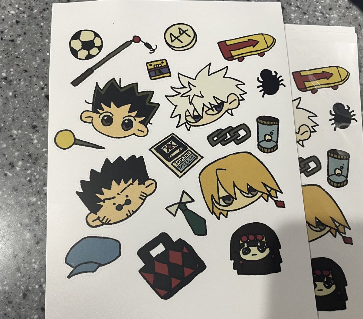 키링이랑 스티커 도착했어요✌️