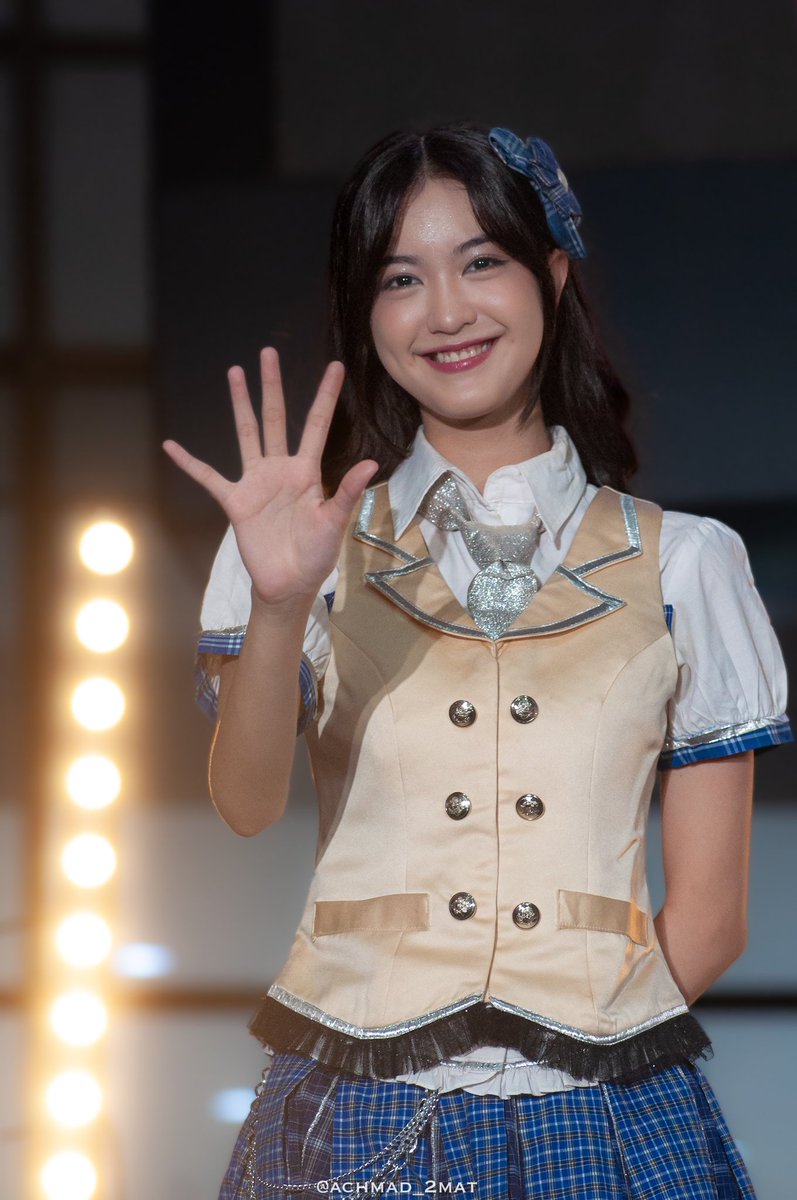 Achmad_2mat's tweet photo. 290524 👋 @Greesel_JKT48

Gen On Track Live at Summarecon Mall Serpong https://t.co/dHvzKHKE27