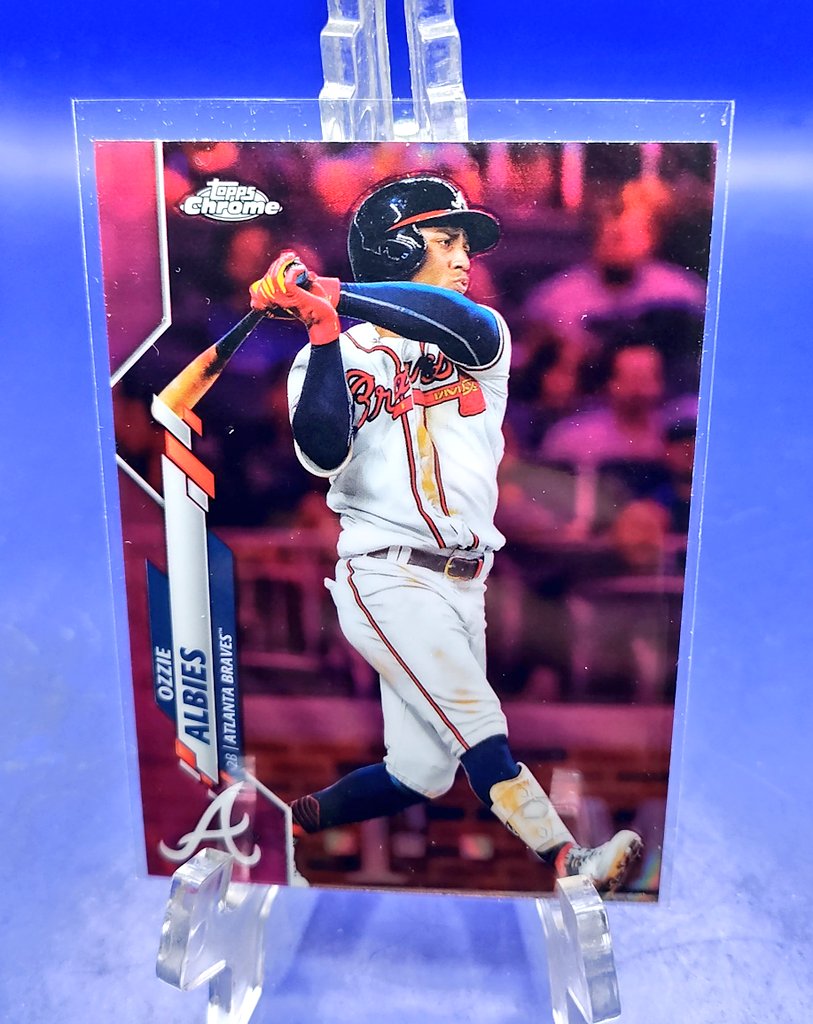 Ozzie Albies 
Pink Refractor 

#WackyWednesday 
Starting bid $1.00
At least a $.25 is required after opening 

#WackyWeekFinalRound is tomorrow 
Add to your #WackyStack
Happy collecting everyone