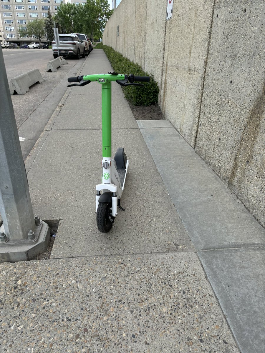 They’ve only been back for a few hours and the scooters are blocking sidewalks. It was a nice break while it lasted. #yeg #yegdt #ableg