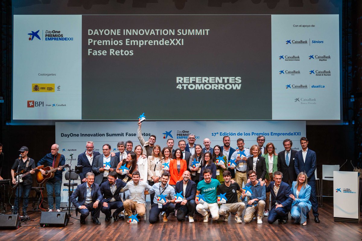 👏¡Descubre a las startups premiadas ayer en la Fase Final de Retos de los #PremiosEmprendeXXI que reconocen la innovación y el mejor talento emprendedor. Te lo contamos todo en nuestro blog 👉dayonecaixabank.es/los-premios-em…