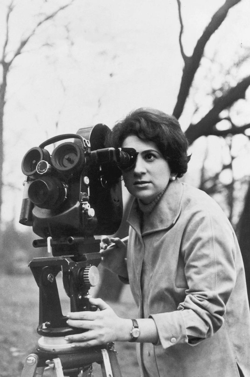 1/ Falleció la cineasta Margot Benacerraf. Directora de «Araya», la película venezolana que ganó el Premio de la Comisión Superior Técnica del cine francés y, simultáneamente, el Premio de la Crítica Internacional (FIPRESCI) en el Festival de Cannes de 1959.