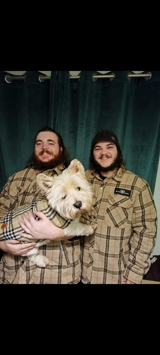 Tubbyfit's tweet photo. Let us not forget about our resident #TubbyFit Dog, Hector! You may see him in our posts and stories or out and about with us on an adventure!
Repping our matching Stoltman jackets - we have our own varsity jackets arriving this summer, DM to purchase your own for arrival!
#dog https://t.co/cCxu9Q03bO