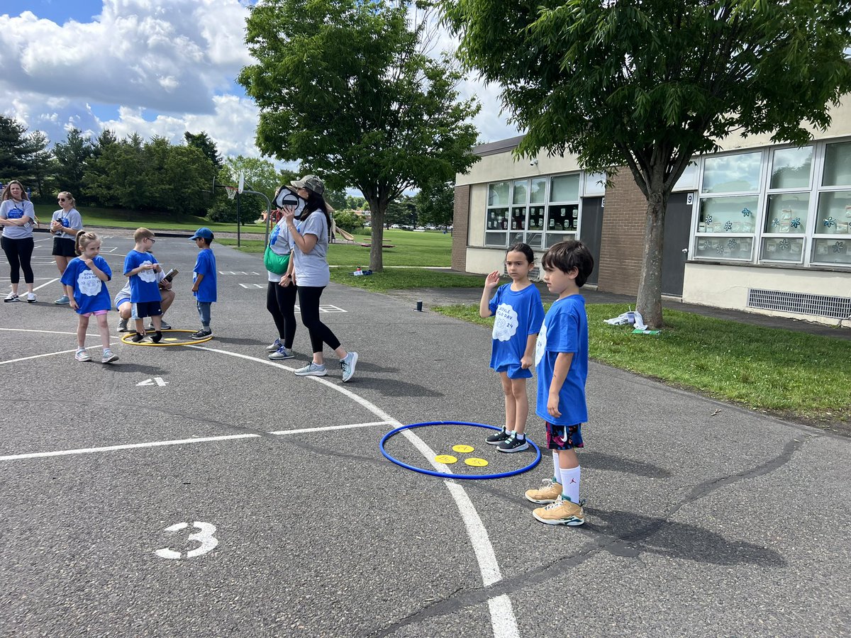 CBDoyleElem tweet media