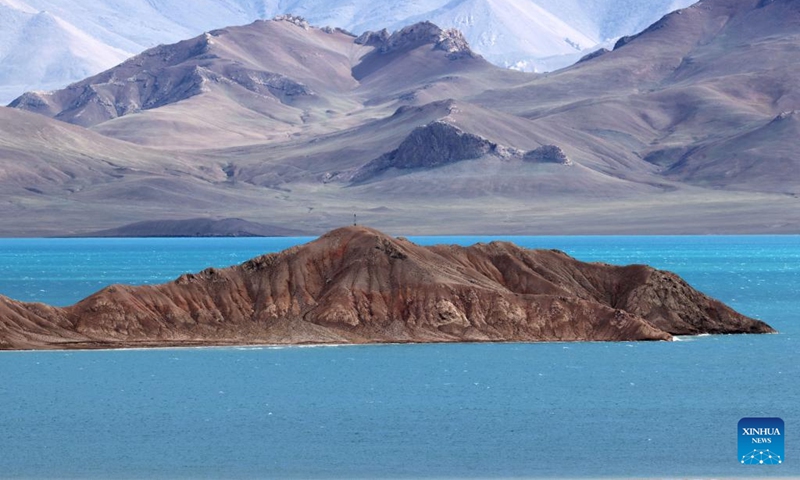 Lakes on the #Tibetan Plateau are projected to expand in area by around 50% by 2100 due to #climatechange. The total water storage will quadruple by about 652 billion tons with increased precipitation and glacial meltwater profoundly reshaping Tibetan Plateau hydrology, putting