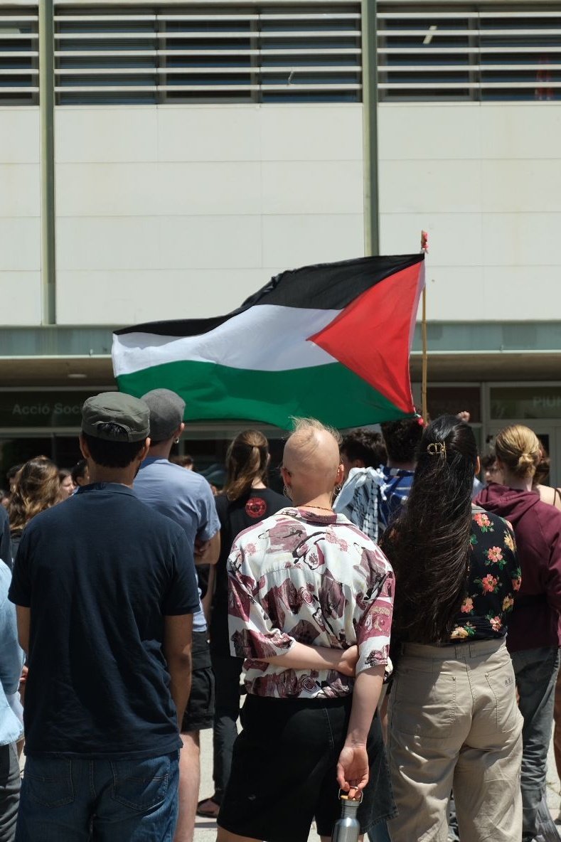fde_catalunya's tweet photo. ⛺ | Ahir començava l'acampada en solidaritat amb Palestina a la UAB!

Un espai des del qual exigir el trencament de relacions de la universitat amb l'Estat genocida d'Israel i totes aquelles empreses i institucions que en són còmplices. https://t.co/LuA8n719y7
