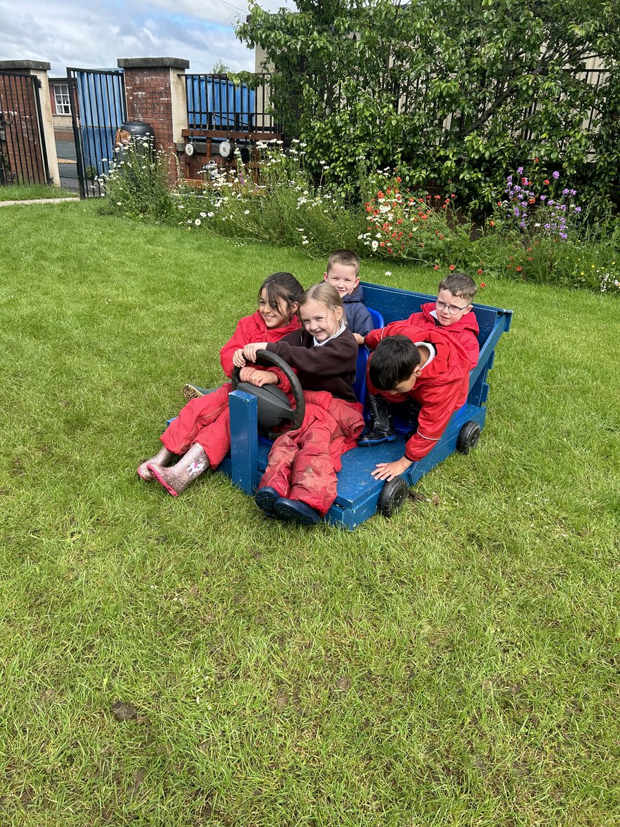 Linnvale Primary School and ELCC tweet media