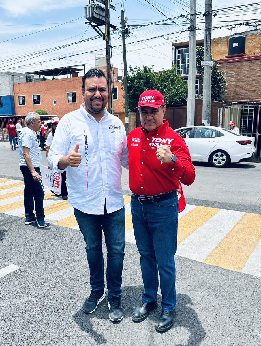 _FerObispo's tweet image. ¡Que hable el trabajo y los resultados! Bajo el liderazgo de @TonyRodriguezMX vamos con #rumbofirme para seguir ayudando a las familias de #Tlalnepantla
#VotaTony #TonySiCumple