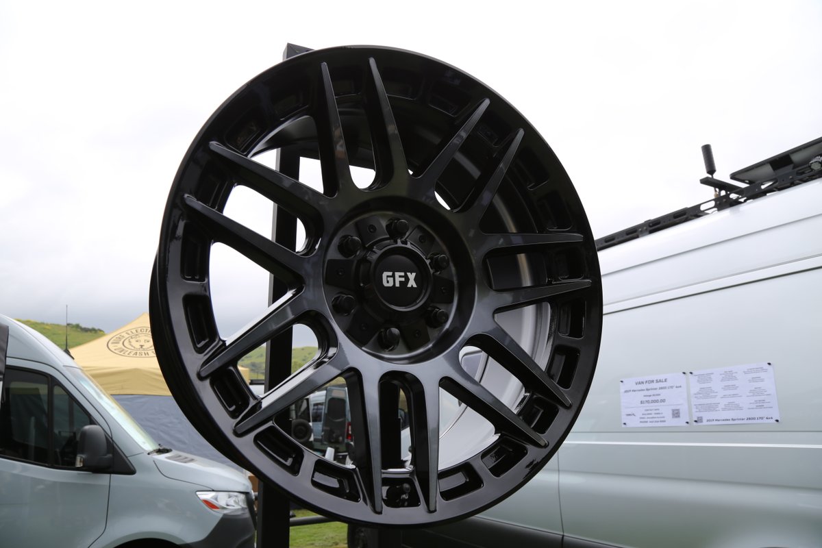 Celebrate Wheel Wednesday with the TM8, boasting an aggressively stylish design.

#gfxwheels #voxxwheels #wheels #wheelwednesday #truck #trucks #trucknation #ram1500 toyotatundra #toyotatacoma #ramtrucks #fordf150 #chevysilverado