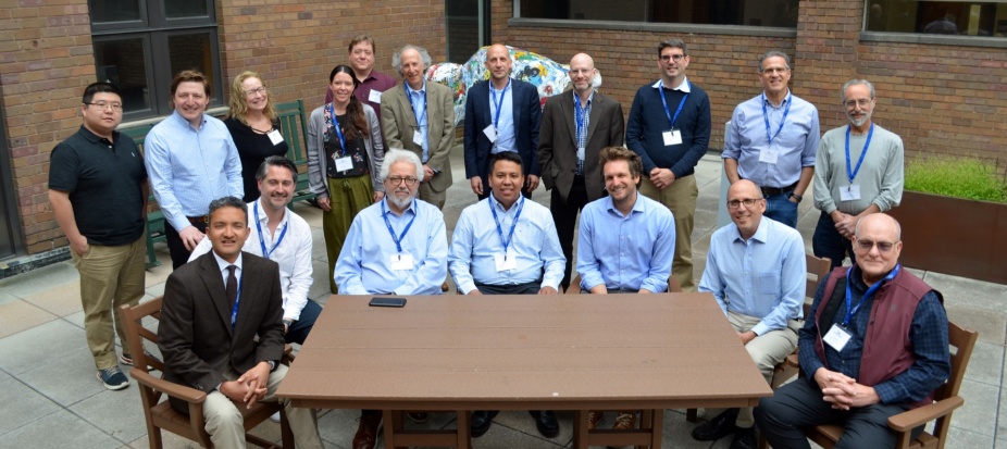 Earlier this month, @JohnLinarelli participated in the Transnational Legal & Political Theory Workshop at @UBSchoolofLaw Baldy Center for Law and Social Policy. This gathering brought together legal scholars to discuss pressing issues related to legal phenomena beyond the state.