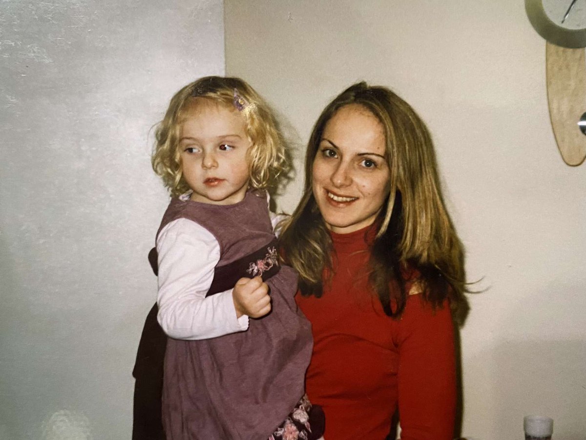 psychshe_mag's tweet photo. How much do we really inherit our personality from our parents?
@e_hjournalism delves into how parents influence who we become- "Thanks mum, for the overly honest gene."
read here...
https://t.co/K6lsVKQVDN
#Parentinfluence #Bridgerton #psychology #Understandingwhy https://t.co/dZvdO6tBsD