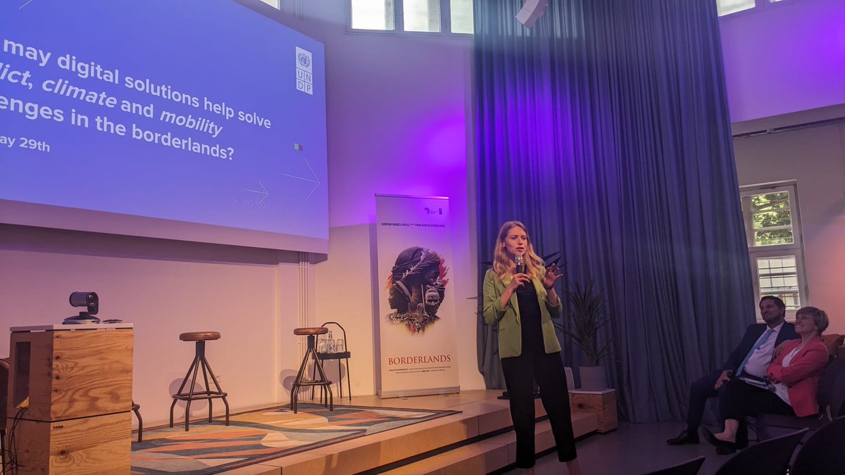 UNDPDigital's tweet image. 💡 How can digital solutions tackle conflict, climate, and mobility in African borderlands? Alena Klatte, @UNDP&apos;s Data Capability Lead, showed the impact Digital Public Infrastructure can have to drive sustainable development.

More info: go.undp.org/h4Kj

#DigitalUNDP