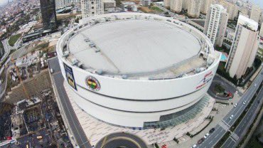 Hepsi Aziz Yıldırım’ın eseri. Sizin kulübün bir odasını bile boyatmamış başkanınızla karıştırmayın.