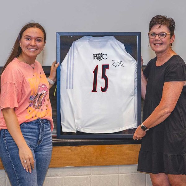 Bryan College proudly presented a collection of memorabilia signed by renowned athlete and philanthropist Tim Tebow to Rhea County Schools. To read the full article, visit: bryan.edu/tim-tebow-sign…