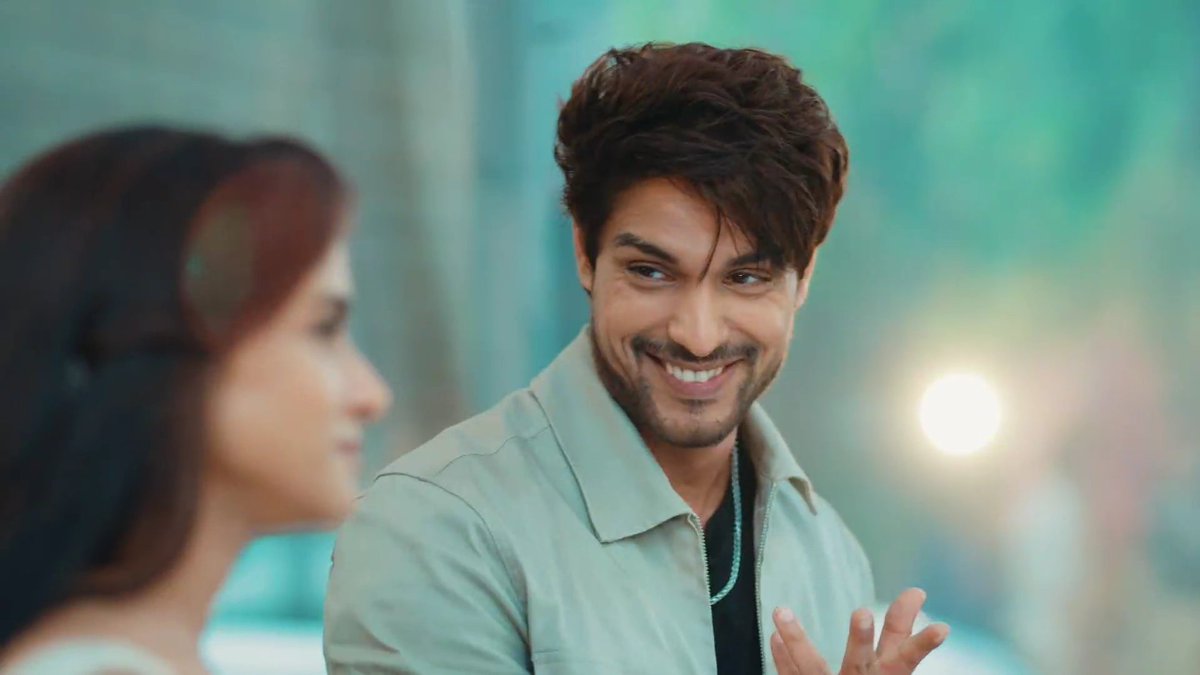 During Junooniyat, many mocked Ankit because of his looks and told that he will get no work after this!
It feels so good to see him getting appreciation now so many neutrals for his looks and character
#AnkitGupta
#MaatiSeBandhiDor