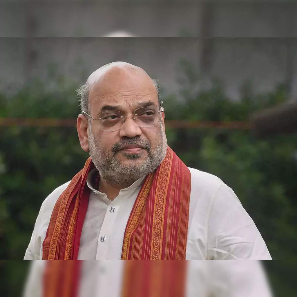 कुछ भी करने का पर मोटा भाई को challenge नहीं करने का! BIG🔥 HM .@AmitShah Ji has begun granting citizenship under CAA in #Bengal with Haryana & Uttarakhand TODAY. Applicants in these 3 States received their citizenship through respective State Empowered Committees. GRANTING