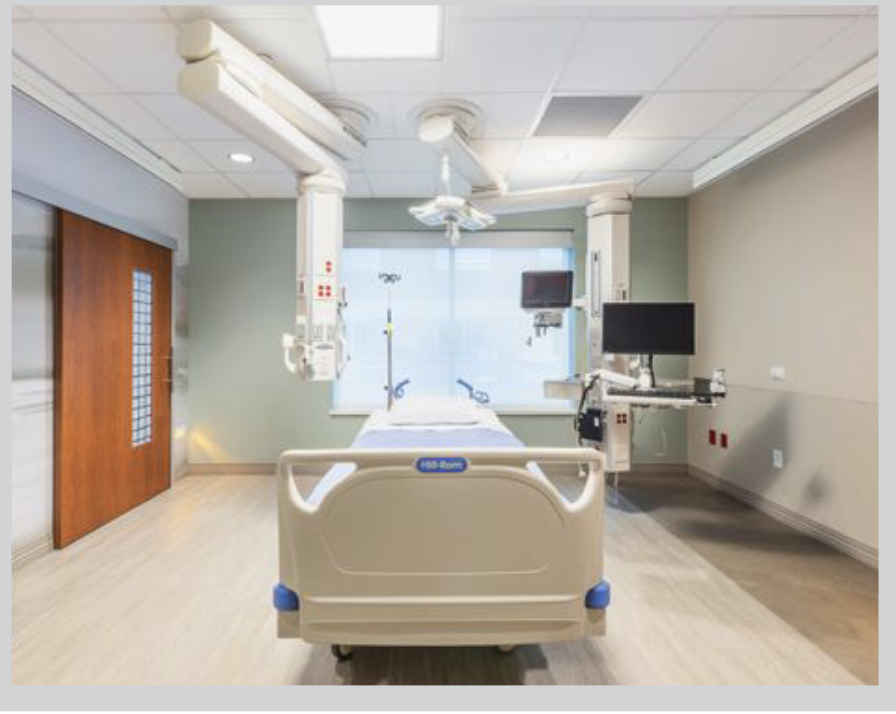 ModularServices's tweet image. In the new ICU at Emory Johns Creek Hospital, 360-degree patient access is crucial. Our Stratus® booms ensure full access around the floating bed design, allowing efficient, unobstructed care from any angle.
More @hfmmagazine: bit.ly/3X1sUE1
#Healthcaredesign #ICUDesign