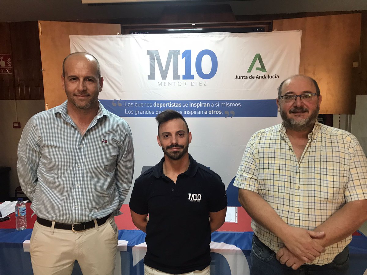 🏋🏻‍<a href="/josuebrachi/">Josué Brachi García</a>, actual bronce europeo en Halterofilia, nos ha hecho disfrutar de 2 masterclass gracias al programa #Mentor10

Los residentes de la Residencia Escolar de Constantina y los alumnos del IES Jacaranda en Brenes lo han pasado en grande 👏🏻

#AndalucíaElLugarDelDeporte