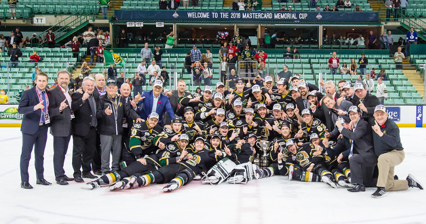 Eight years ago today (already!!)...

Matthew Tkachuk scored in overtime as the London Knights defeated the Rouyn-Noranda Huskies 3-2 to win the 2016 #MemorialCup in #RedDeer 

📸 CHL Images
