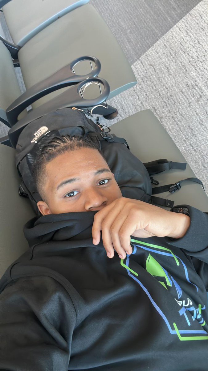 MiniNiwde🇩🇴 tweet media