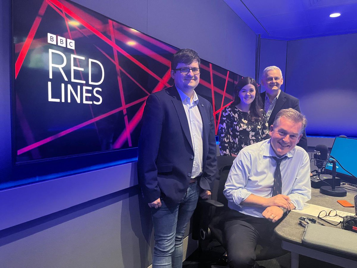 Stephen Walker tweet media