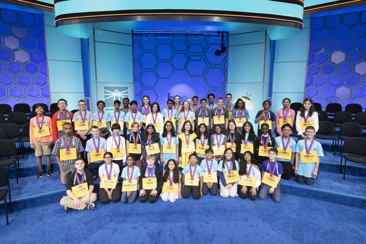 Arizona Spelling Bee's Aliyah Alpert is one of ⭐️46 spellers ⭐️ advancing to the Semifinals round tonight with @ScrippsBee!  We're so proud of you! 🐝 #SpellingBee #AZBee

E. M. Pio Roda/Scripps National Spelling Bee and Craig Hudson/Scripps National Spelling Bee