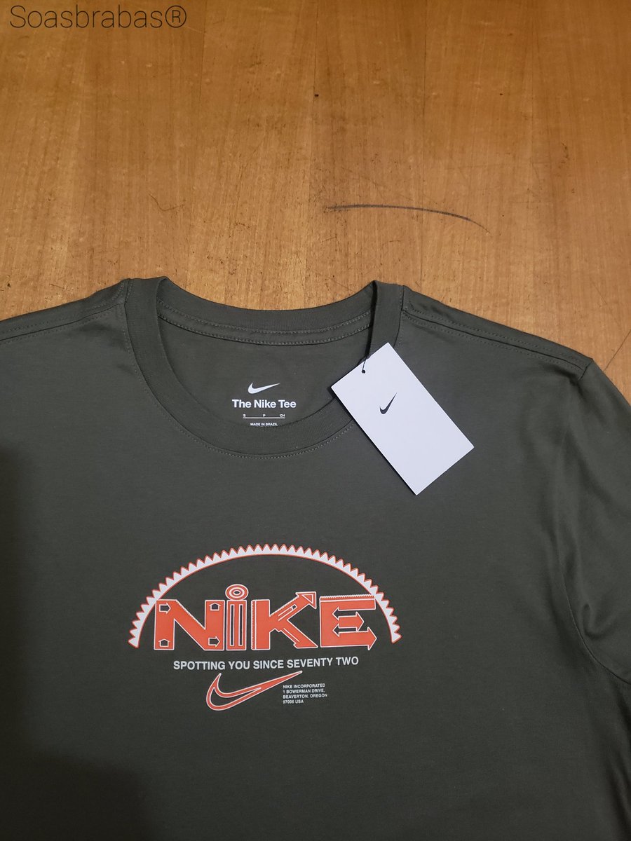 • Lançamento Imperdível • Camisa Nike Vintage🔥 Promoção R$159,99🔥 Pagamento: Pix, dinheiro ou cartão 2x sem juros!!!!!! Interessado Dm ou WhatsApp 📲