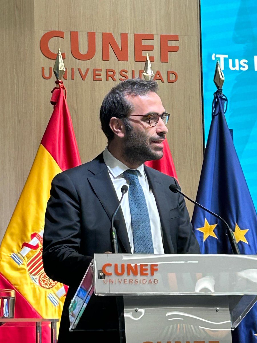 Colegio Santa Gema Galgani (@colesantagema) on Twitter photo Hoy hemos asistido al encuentro sobre EDUCACIÓN FINANCIERA organizado por Junior Achievement, junto con la AEB ¡Nos llevamos el aprendizaje de la jornada a Santa Gema!
<a href="/JASPAIN/">Junior Achievement</a> <a href="/Aebanca/">Asociación Española de Banca (AEB)</a> <a href="/carlos_cuerpo/">Carlos Cuerpo</a> @cunef #CNMW #BancodeEspaña #TusFinanzasTuFuturo #Finanzas #CUNEF Hoy hemos asistido al encuentro sobre EDUCACIÓN FINANCIERA organizado por Junior Achievement, junto con la AEB ¡Nos llevamos el aprendizaje de la jornada a Santa Gema!
<a href="/JASPAIN/">Junior Achievement</a> <a href="/Aebanca/">Asociación Española de Banca (AEB)</a> <a href="/carlos_cuerpo/">Carlos Cuerpo</a> @cunef #CNMW #BancodeEspaña #TusFinanzasTuFuturo #Finanzas #CUNEF