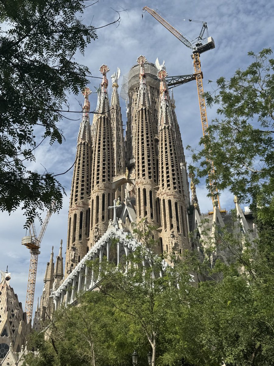 CSGSWater's tweet image. Sagrada Familia