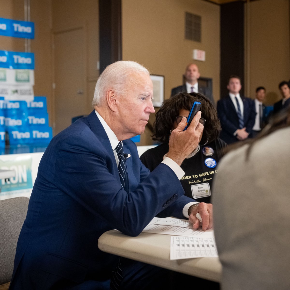 Waiting to see who signed up for Black Voters for Biden-Harris 👀 Text EMPOWER to 30330 to join.