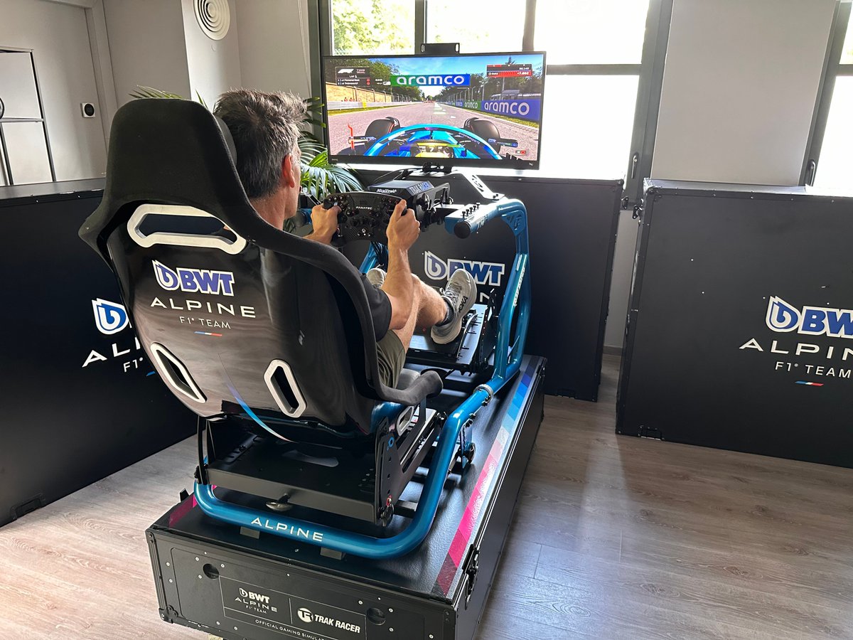 We brought the thrill of sim racing to Lagardere Paris Racing club this weekend, with 2 x state-of-the-art simulators for members to enjoy over 2 days! #alpinesimulator #lagardereparisracing #racingexperience #simracing #gamingevents #motorsport #racingcommunity