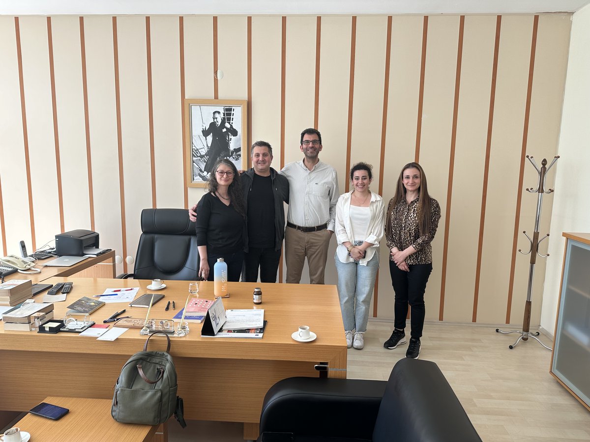 Sevgili <a href="/drnevzatozel/">Nevzat Özel</a> hocam ve harika ekibiyle birlikte yeni projelerimizi konuştuk.