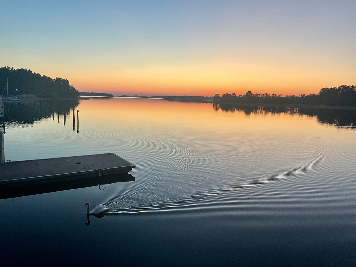 Tapahtuma oli täynnä Inspiroivia keskusteluja, uusia oivalluksia, innostavia ihmisiä ja tietenkin Naantalin aurinko ☀️-kiitos #naantali24h #metropolia