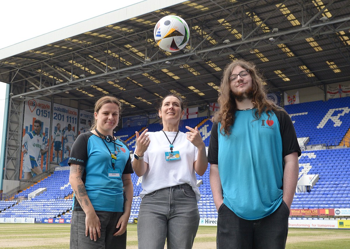 ⚽️ We had some visitors from @Primark Birkenhead at Prenton Park this afternoon capturing some content in aid of their @socceraid campaign for @UNICEF_uk. #TRFC #SWA