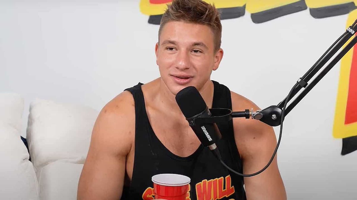 DramaAlert's tweet image. "MrBeast is a f*cking LOSER"

Which side of the BEEF are you picking? ⁉️

👉 MrBeast or SteveWillDoIt