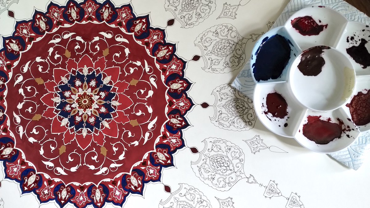 Carpet shamsa slowly coming to life, featuring genuine pigments - garnet, madder and carmine #Persiancarpet #Persian #Shamsa #drawing #IslamicIllumination #manuscript #pigments #garnet #madder #carmine