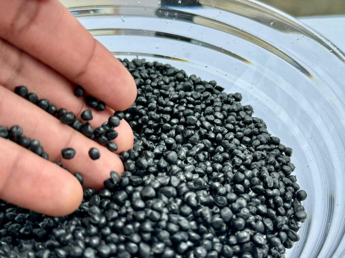 #TitánEmpresarial Recientemente nuestro padrino de la categoría Sostenibilidad y Economías Ambientales <a href="/EsenttiaSA/">Esenttia</a> inauguró una planta de resinas plásticas recicladas en Tocancipá.

titanes.noticias.caracoltv.com/noticias/titan…