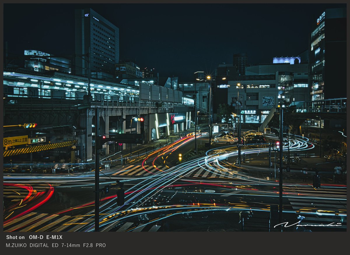 oyaji_vaper's tweet photo. 光跡
Light trail.
#ストリートスナップ
#ライブコンポジット
#photo
#photography
#streetphotography
#LiveComposite https://t.co/oUPABXx4mr