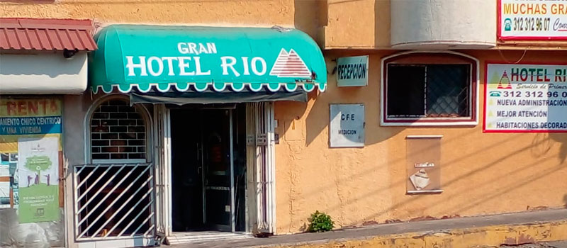 #Ejecutan a una #mujer y dejan otra #herida en la habitación de un #hotel en el centro de #Colima

acortar.link/VkRGGc