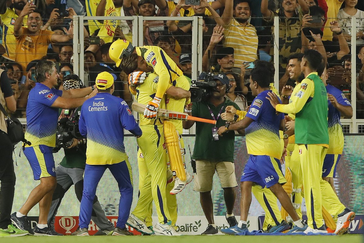 akashak31's tweet image. Magical moments in last year finals 🔥💛 

#IPL2023 #CSK