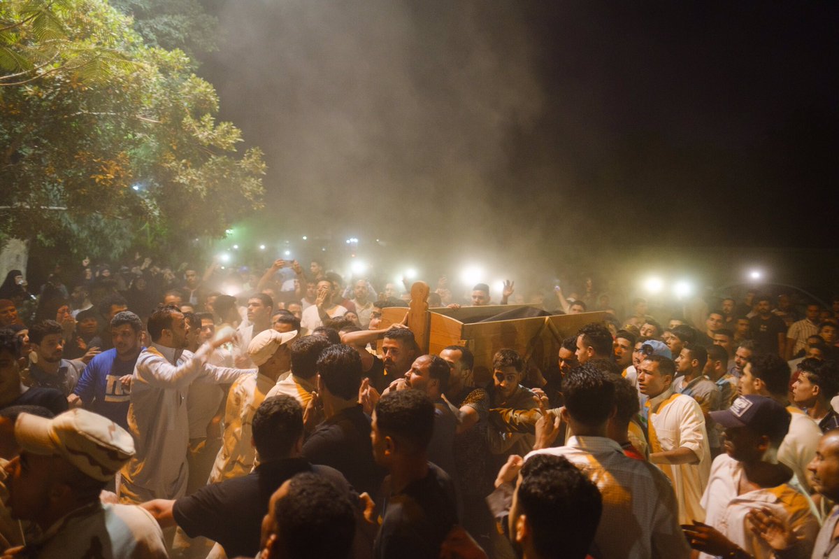 شيع أهالي سنهور بالأمس الشهيد إسلام إبراهيم في جنازة شعبية

El Fayoum, Egypt 2024
Photos by Sahl Abdelrahman