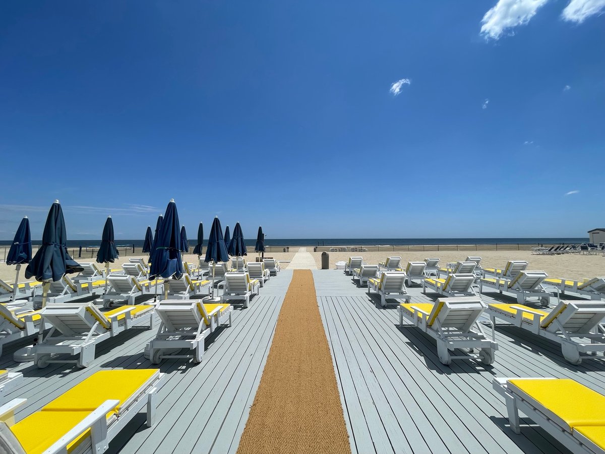 ACCESSREC tweet media