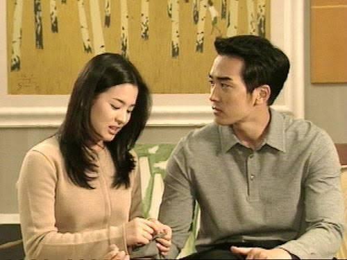 #SongSeungheon on Radio Star: 'Movie #Obsessed is coming back nowadays. Its #LimJiyeon debut film. But as #TheGlory did well, its rising again. It’s such a joy. TG was with #SongHyekyo again. Hyekyo filmed #AutumnInMyHeart with me & which was her melo debut”
MY OG SHIP CRUMBS😭😍