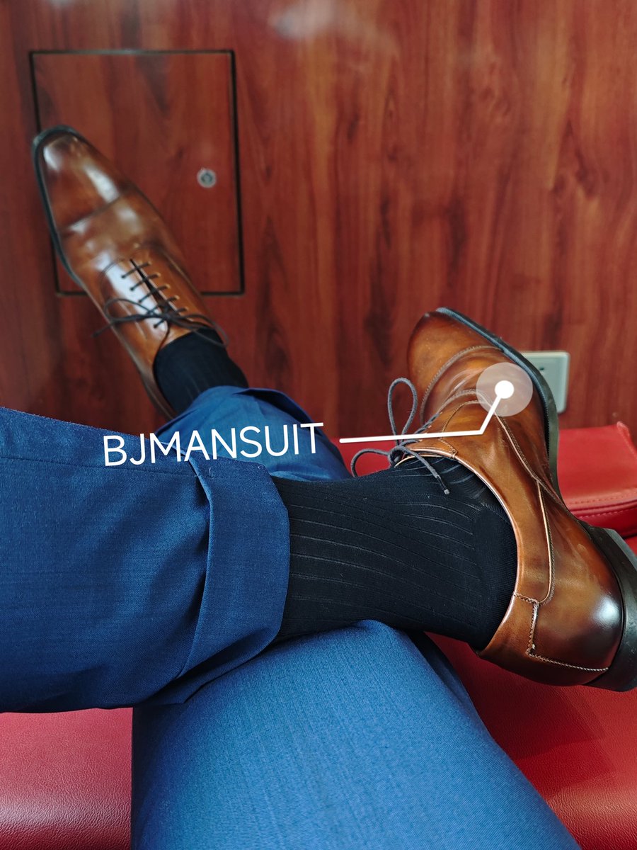 心智成熟的人，总是喜欢独来独往。