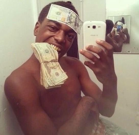 yrnputo's tweet image. 