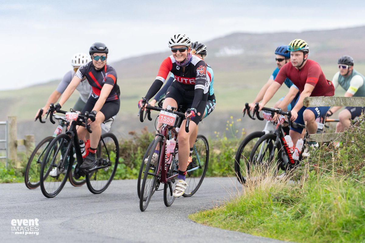 With less than 12 weeks to go until the Bulmer Leisure Tour de Môn, make sure you secure your place today! 🚴 🚴 🚴‍♀️ 🚴‍♀️

From clubs to families and charity riders this is a super friendly sportive with riders of all ages and abilities coming together.

 👉 alwaysaimhighevents.com/events/tour-de…