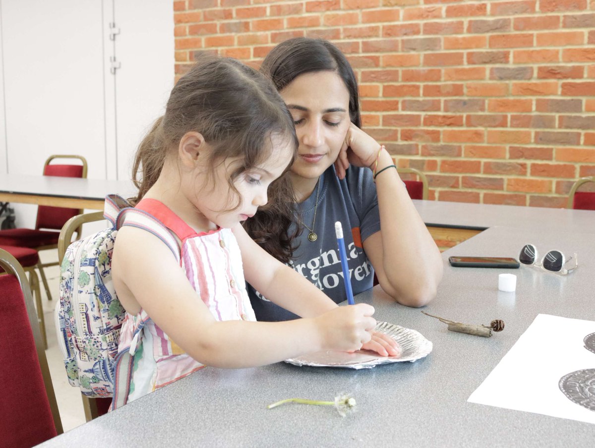 On 19 May we hosted our 1st Sunday Fun-day! Based on the Tudor history of #LauderdaleHouse families made their own Tudor coin & shield with artist Emily Hopkins. The next free workshop is on 23 June from 11-3 for children aged 4-10 to learn about the Stuarts. We hope to see you!