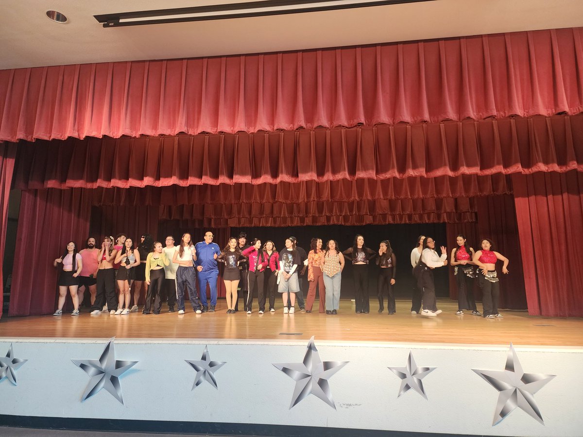 Dancing with the Scorpions! It was a great event to end off the year!!!
#RepTheH #ScorpionStrong